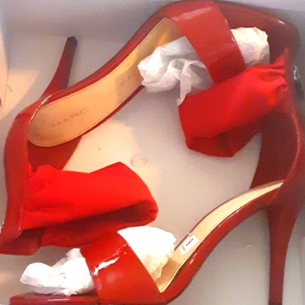 Mark Fisher red pumps 3 in heel sexy ankle strap zip back